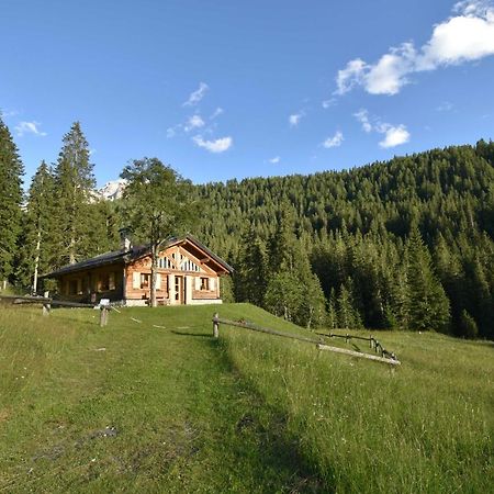 Chalet Brenta Dolomites Madonna di Campiglio Exterior photo
