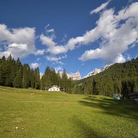 Chalet Brenta Dolomites Madonna di Campiglio Exterior photo