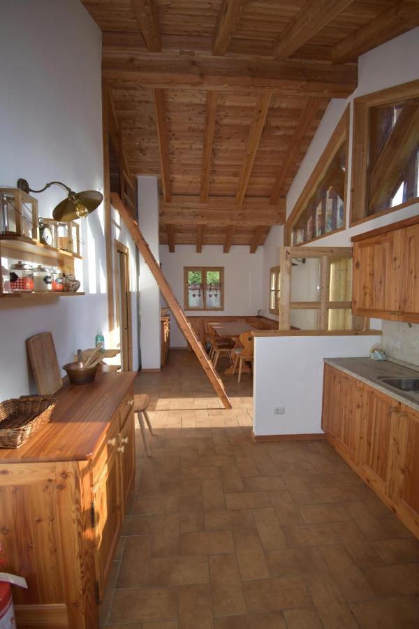 Chalet Brenta Dolomites Madonna di Campiglio Exterior photo