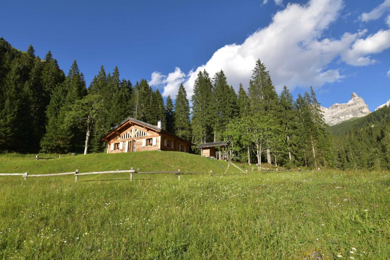 Chalet Brenta Dolomites Madonna di Campiglio Exterior photo