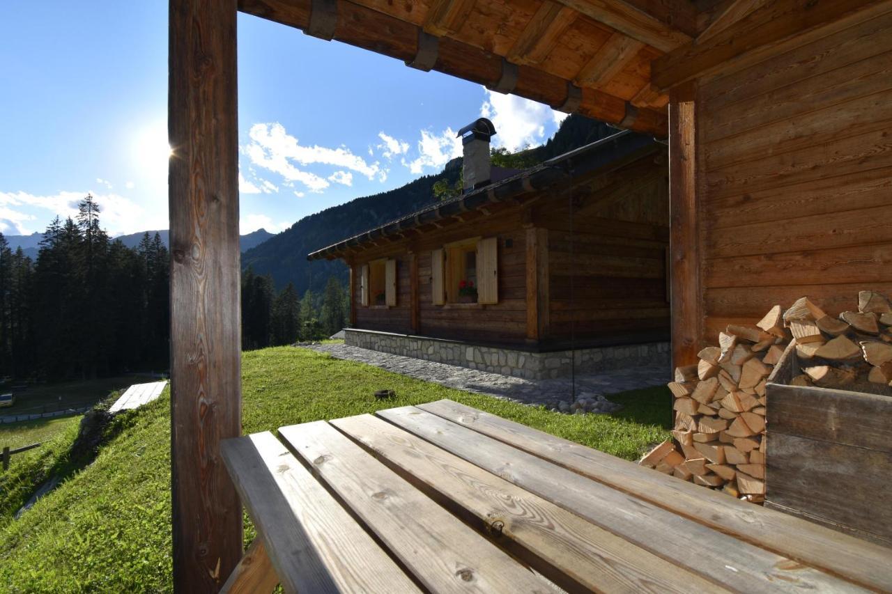 Chalet Brenta Dolomites Madonna di Campiglio Exterior photo