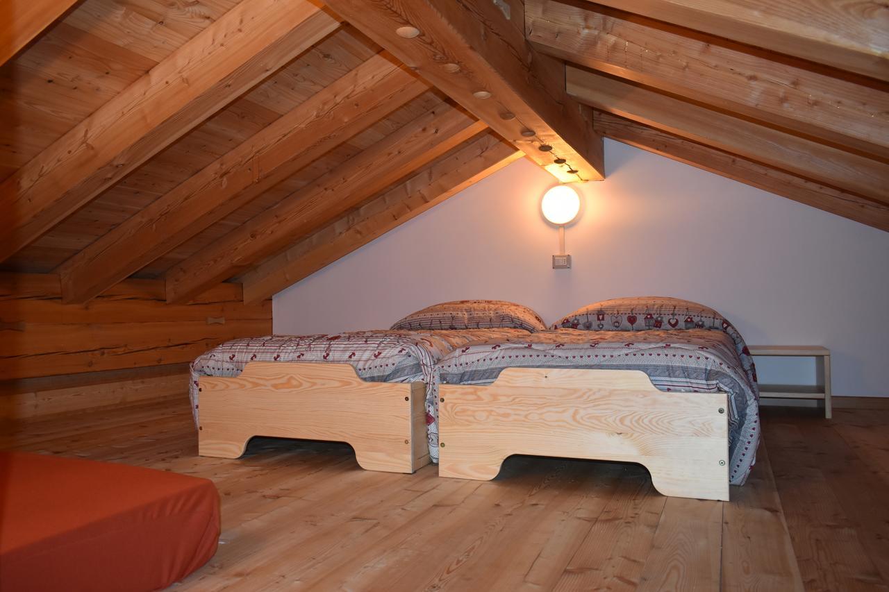 Chalet Brenta Dolomites Madonna di Campiglio Exterior photo